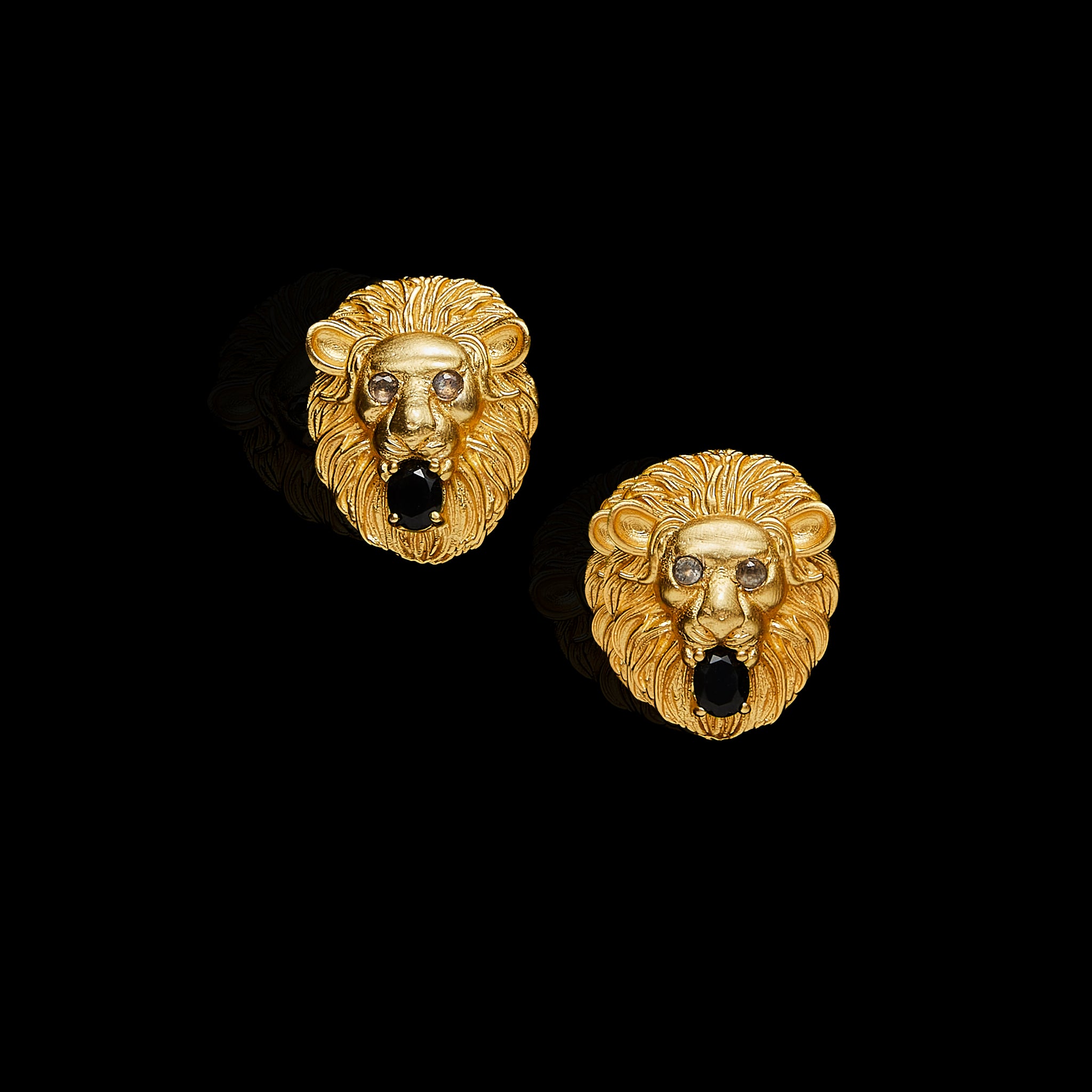 Merlion Earrings - Boheme Sg